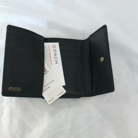 Coach Wallet NEW! - Picture 6 of 8
